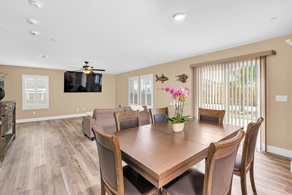 409 Sansoni St, Los Banos, CA 93635