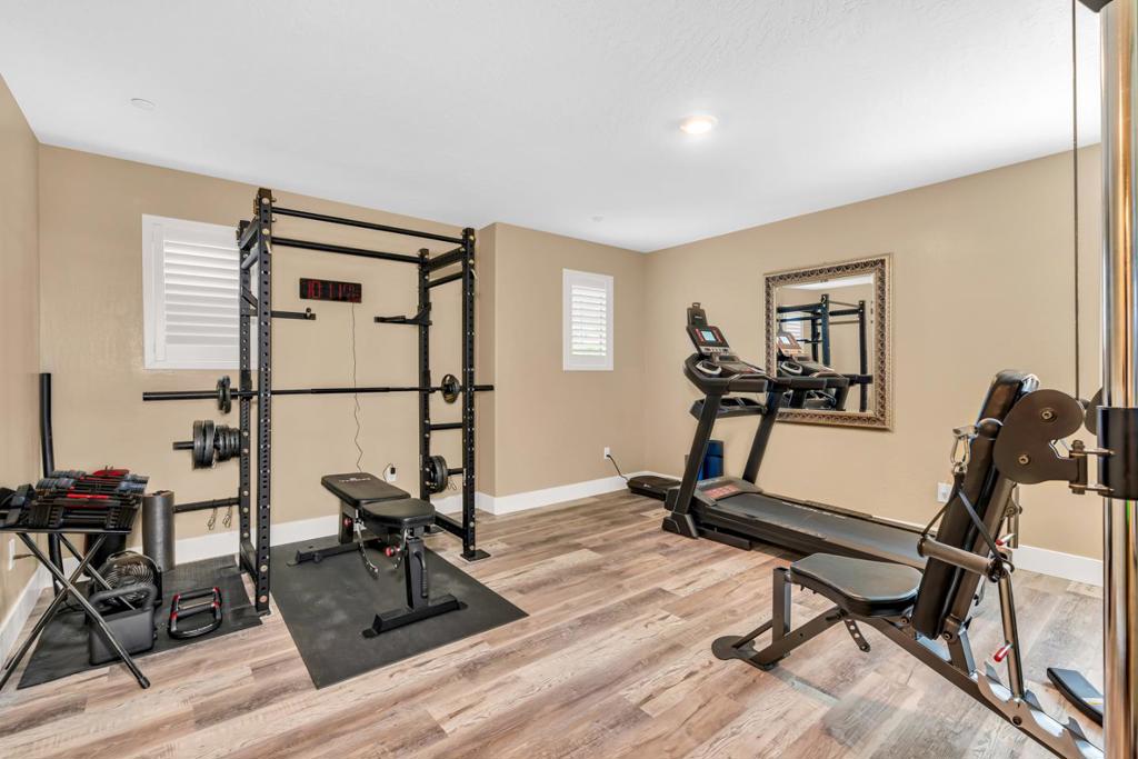 409 Sansoni St, Los Banos, CA 93635