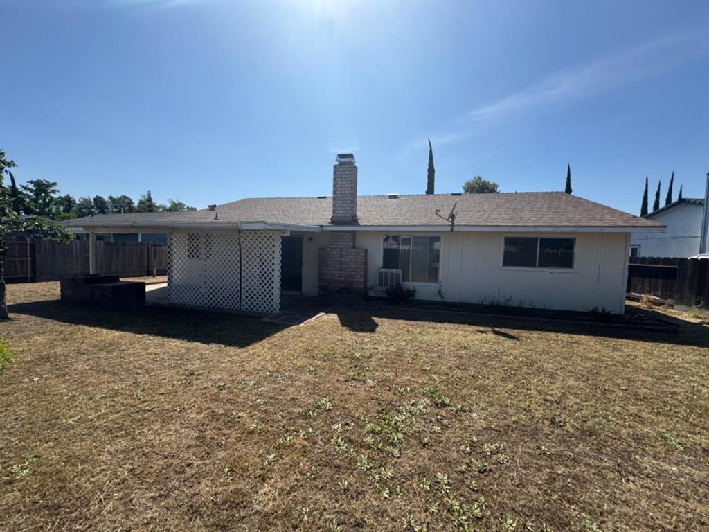 2912 Secretariat Dr, Atwater, CA 95301