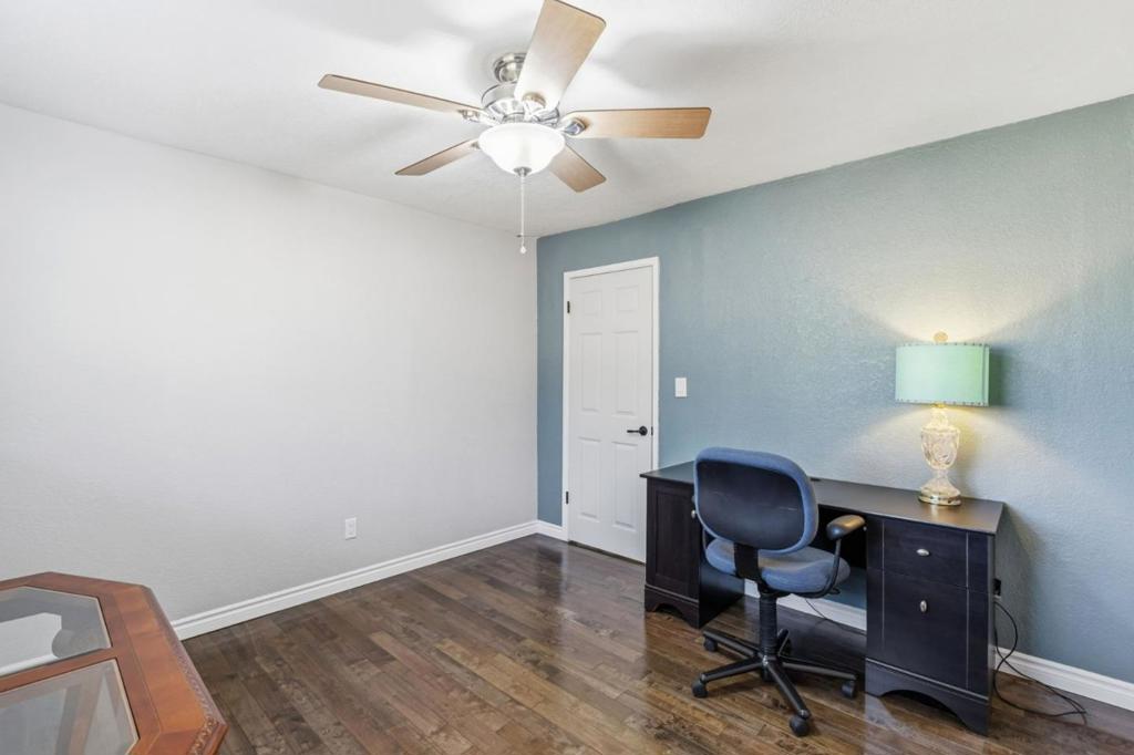 29667 Meadow Ln, Coarsegold, CA 93614