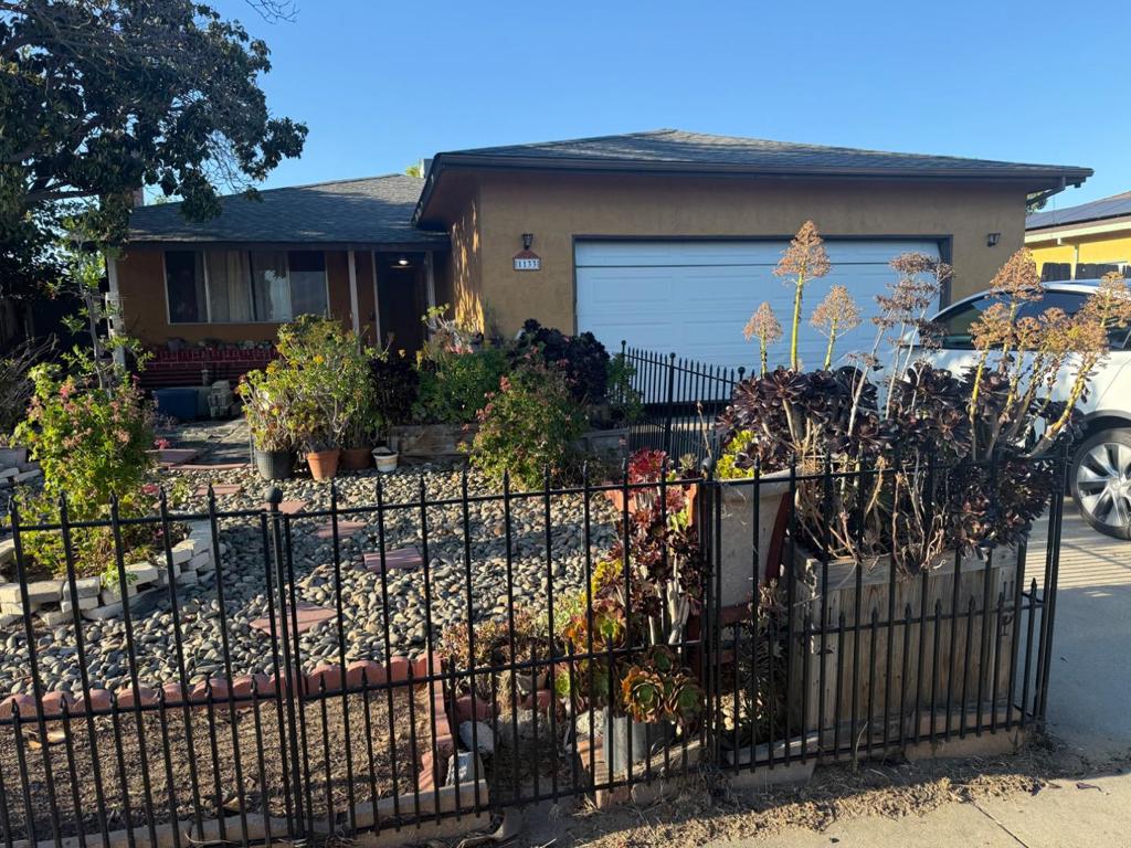 1133 Topaz Dr, Manteca, CA 95336