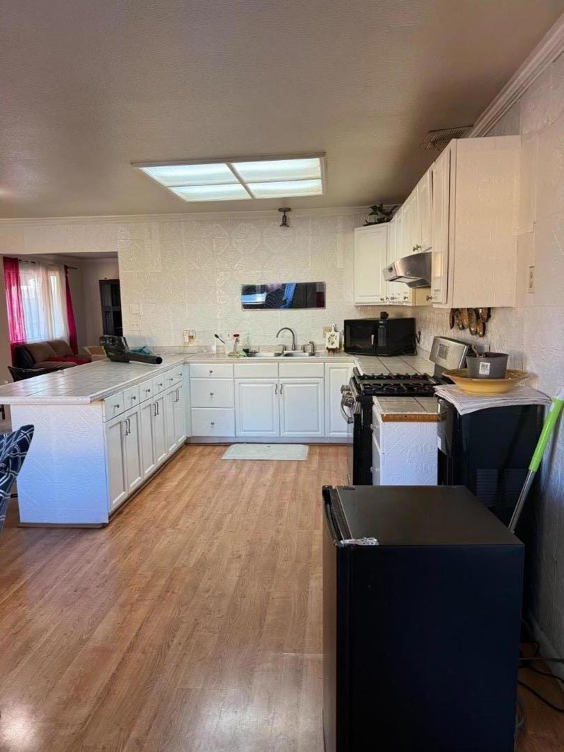 1133 Topaz Dr, Manteca, CA 95336