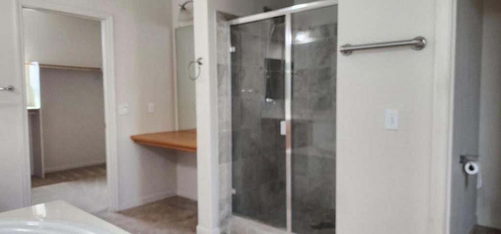 253 Lilac Ln, Livingston, CA 95334