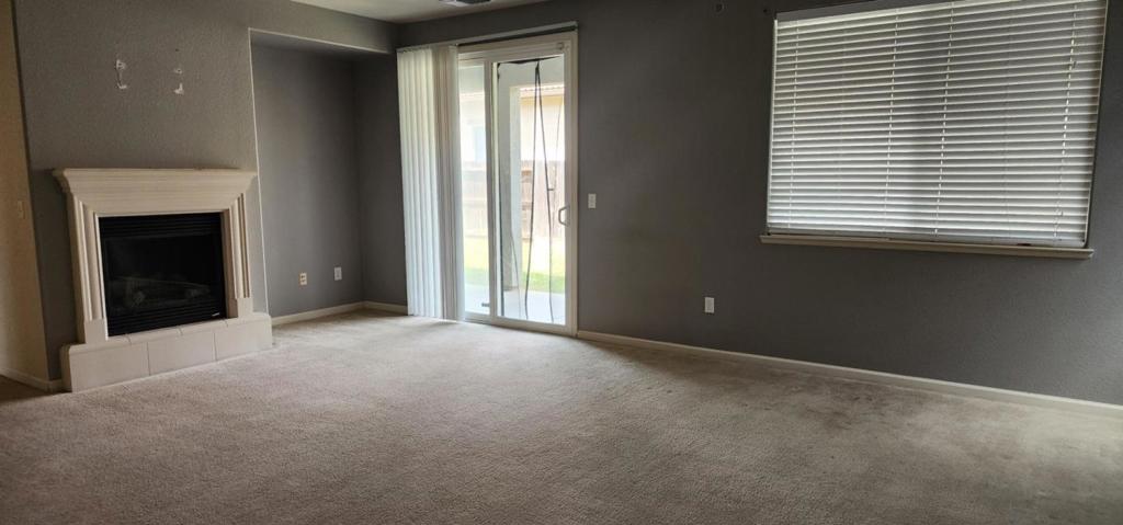 253 Lilac Ln, Livingston, CA 95334