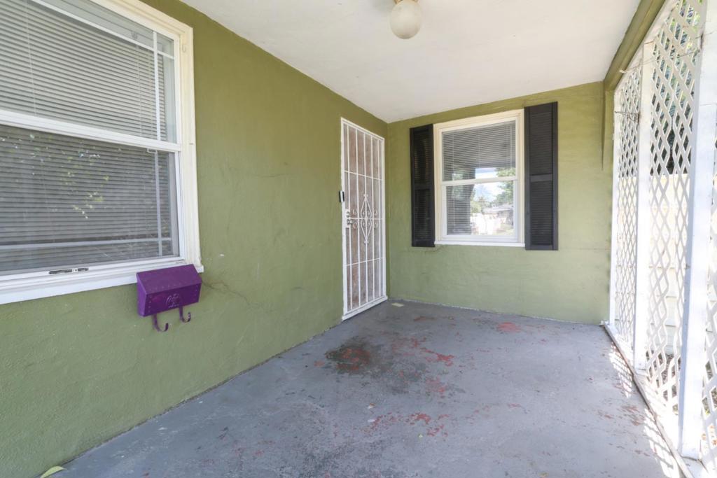 360 E 19th St, Merced, CA 95340