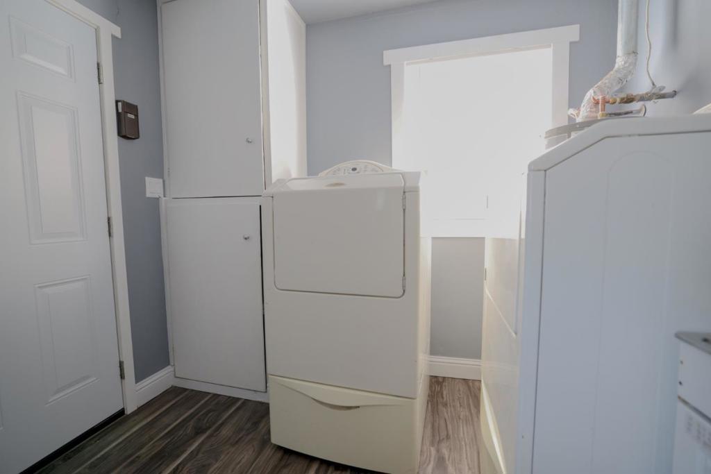 360 E 19th St, Merced, CA 95340