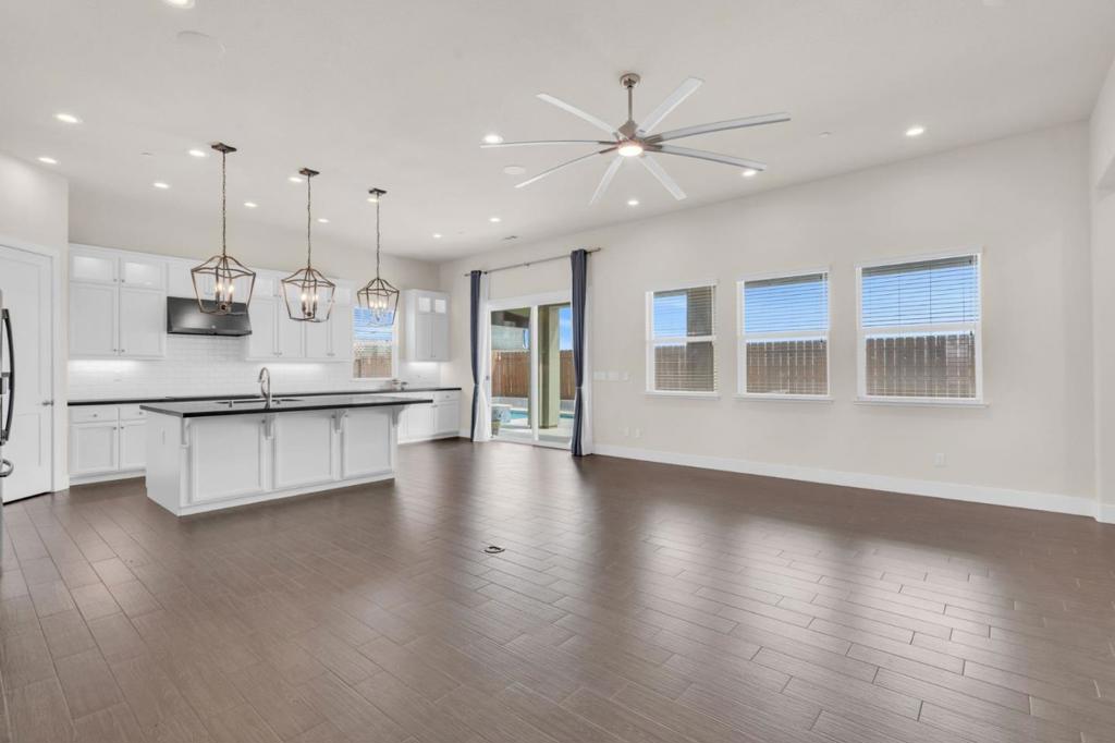 1436 FREESTONE Rd, Manteca, CA 95337