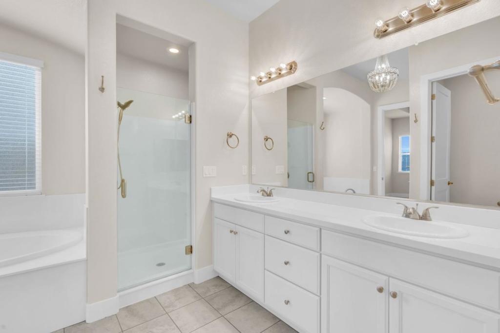 1436 FREESTONE Rd, Manteca, CA 95337