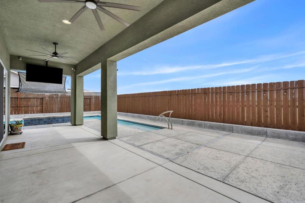 1436 FREESTONE Rd, Manteca, CA 95337