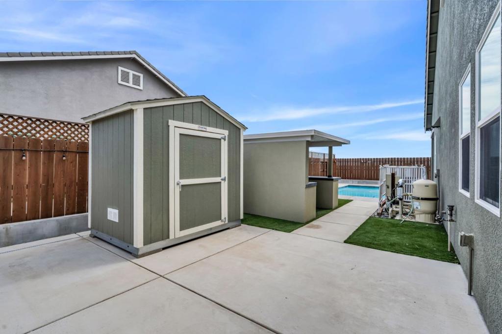 1436 FREESTONE Rd, Manteca, CA 95337