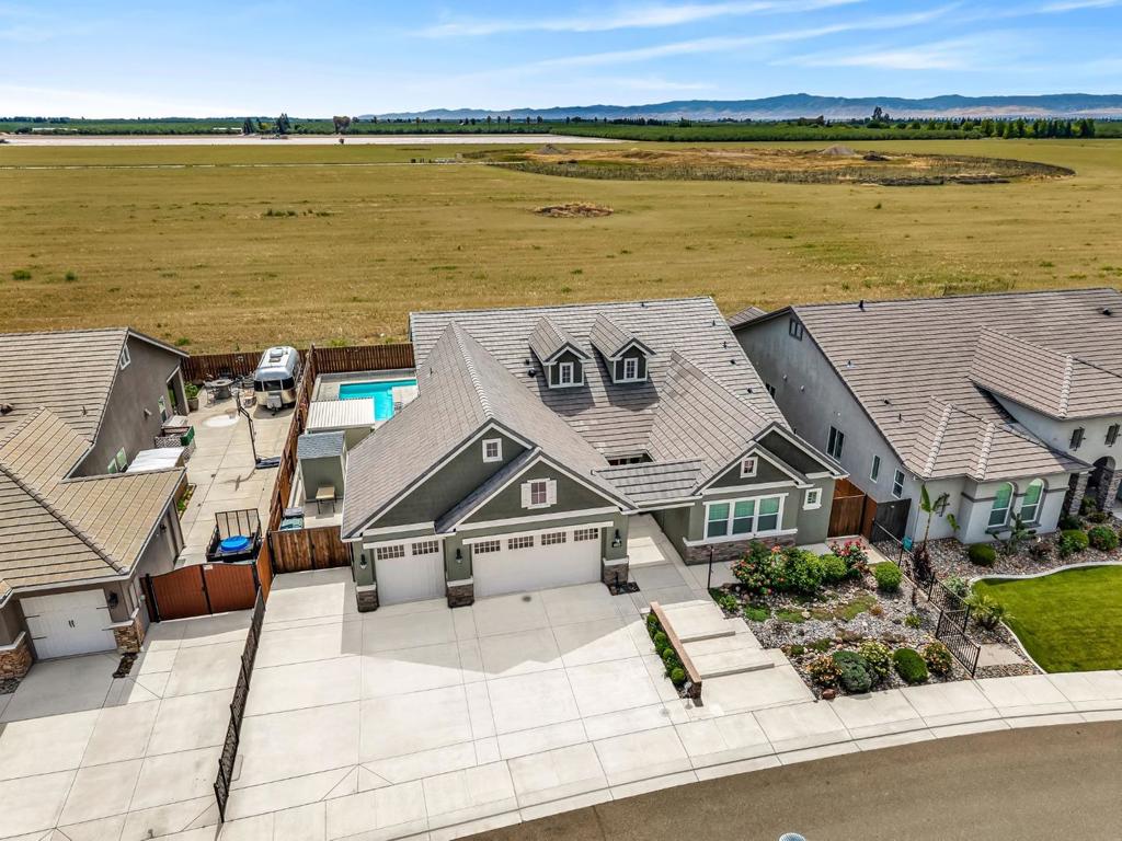 1436 FREESTONE Rd, Manteca, CA 95337