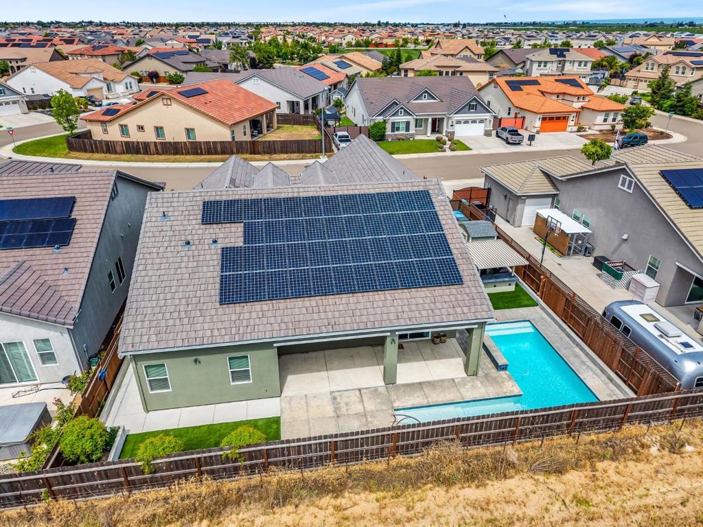 1436 FREESTONE Rd, Manteca, CA 95337