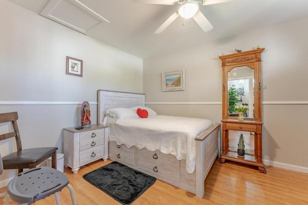 3712 Blaker Rd, Ceres, CA 95307