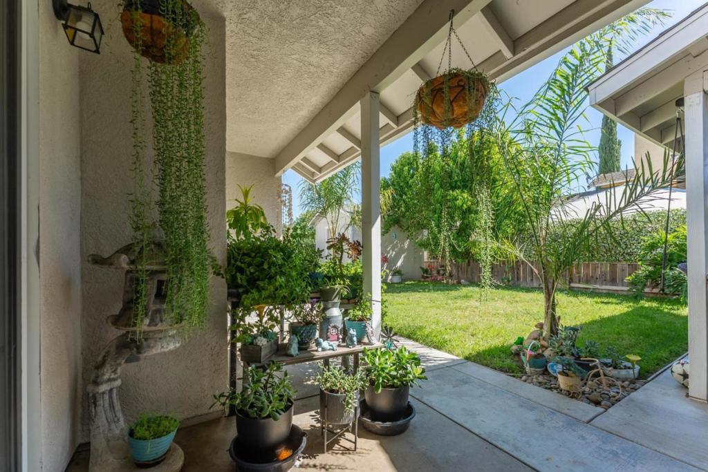 3712 Blaker Rd, Ceres, CA 95307