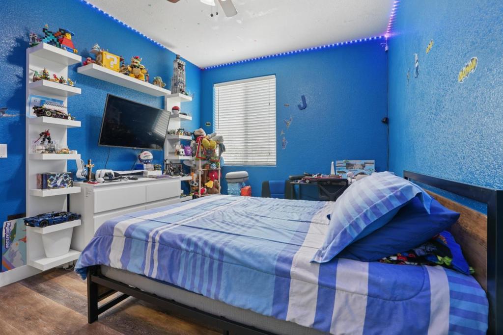 1112 Walshford Ct, Newman, CA 95360