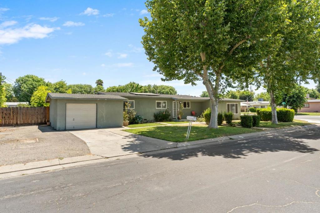 2972 Tuxford Ct, Merced, CA 95340