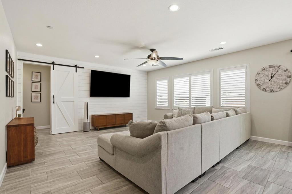 482 Stratford Ct, Brentwood (CC), CA 94513