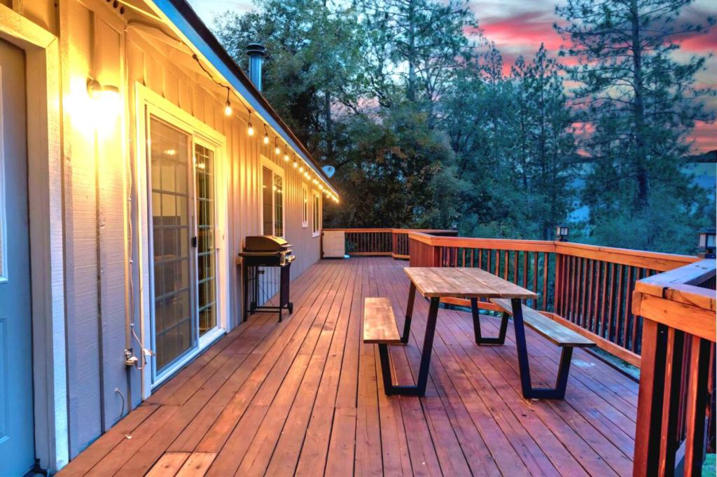 51159 Road 632, Oakhurst, CA 93644