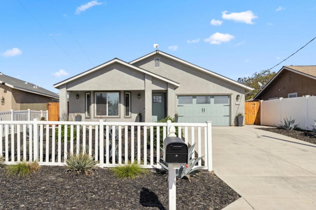 22356 Arnott Dr, Chowchilla, CA 93610