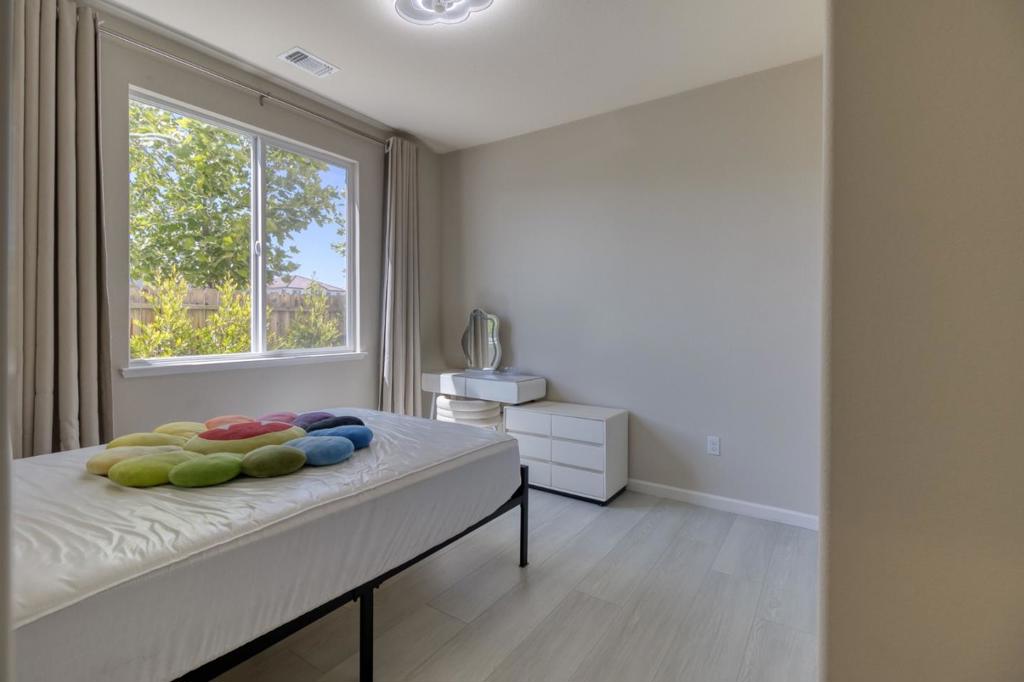 4341 Trailblazer Way, Modesto, CA 95356