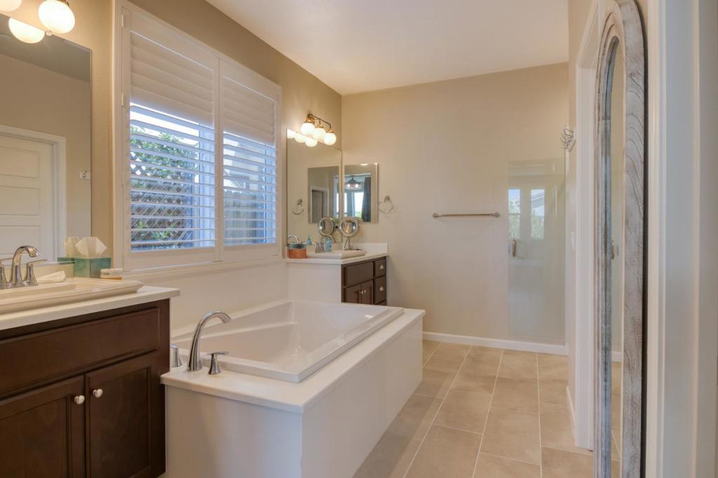 4341 Trailblazer Way, Modesto, CA 95356