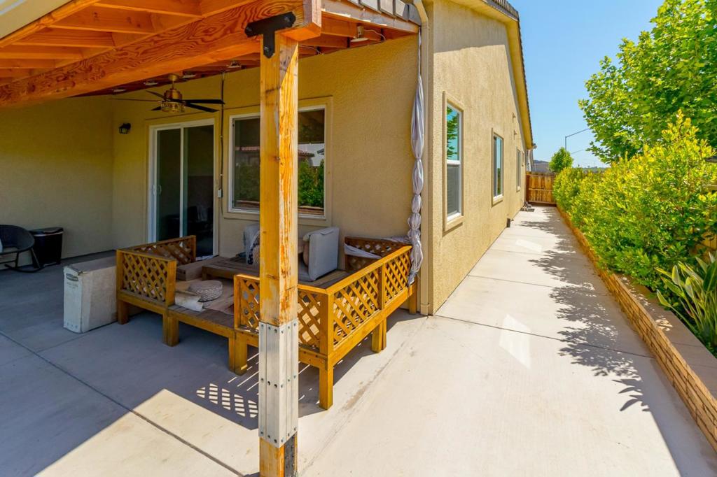 4341 Trailblazer Way, Modesto, CA 95356