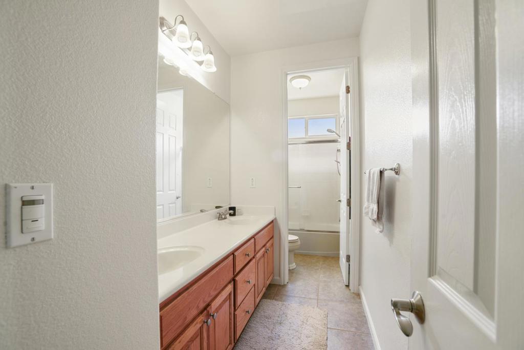 2272 Star Lilly Ct, Brentwood (CC), CA 94513