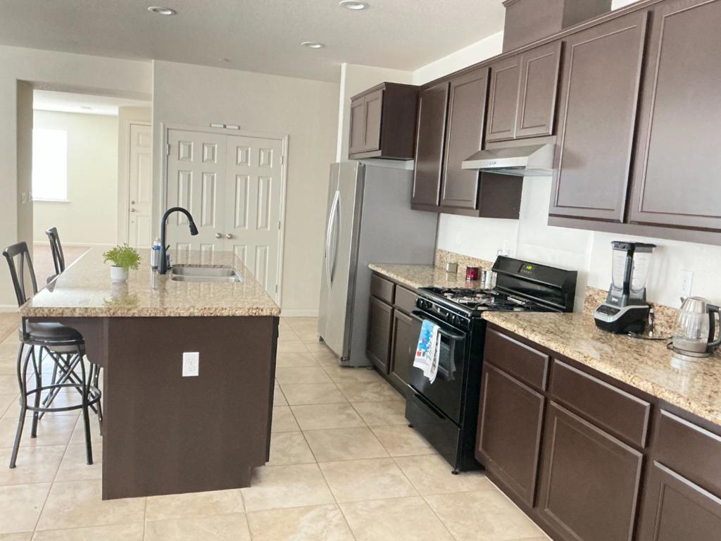 1444 San Pedro St, Los Banos, CA 93635