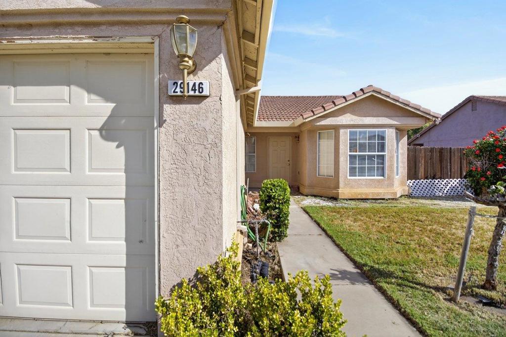 29146 Santa Cruz Dr, Gustine, CA 95322