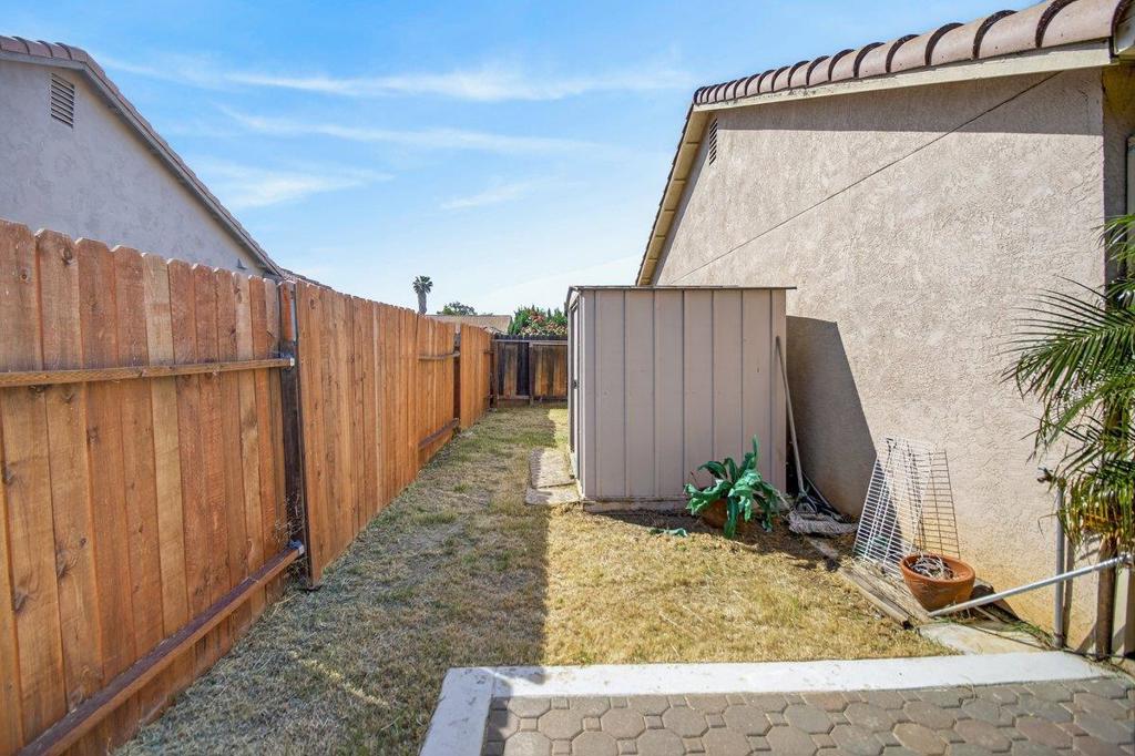 29146 Santa Cruz Dr, Gustine, CA 95322