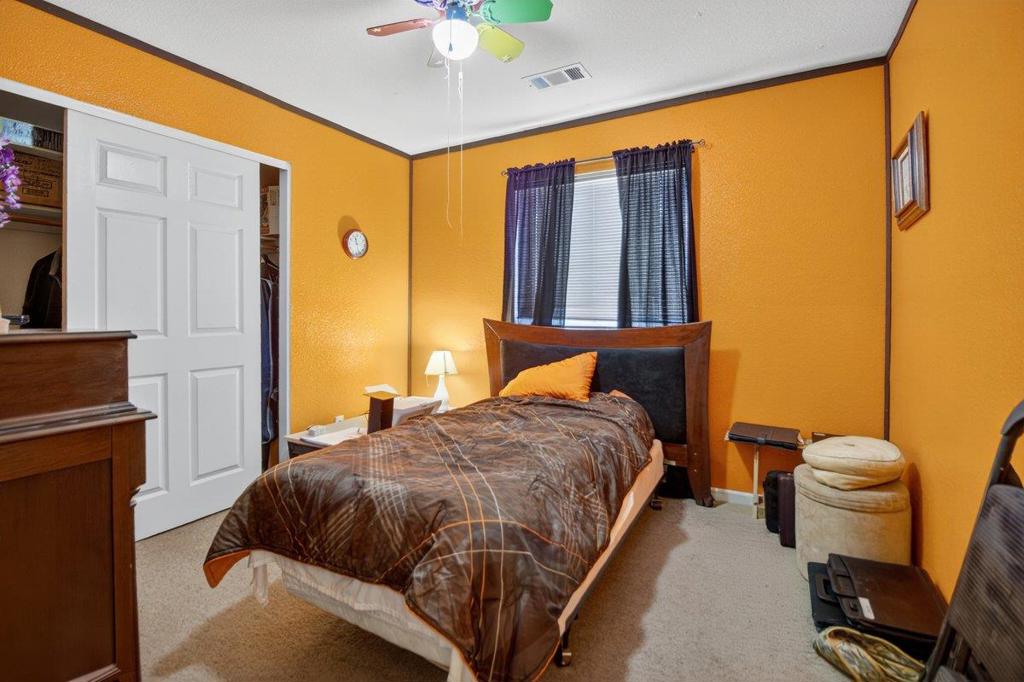 29146 Santa Cruz Dr, Gustine, CA 95322