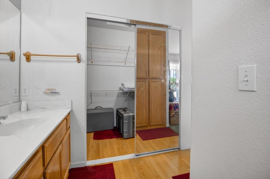 29146 Santa Cruz Dr, Gustine, CA 95322