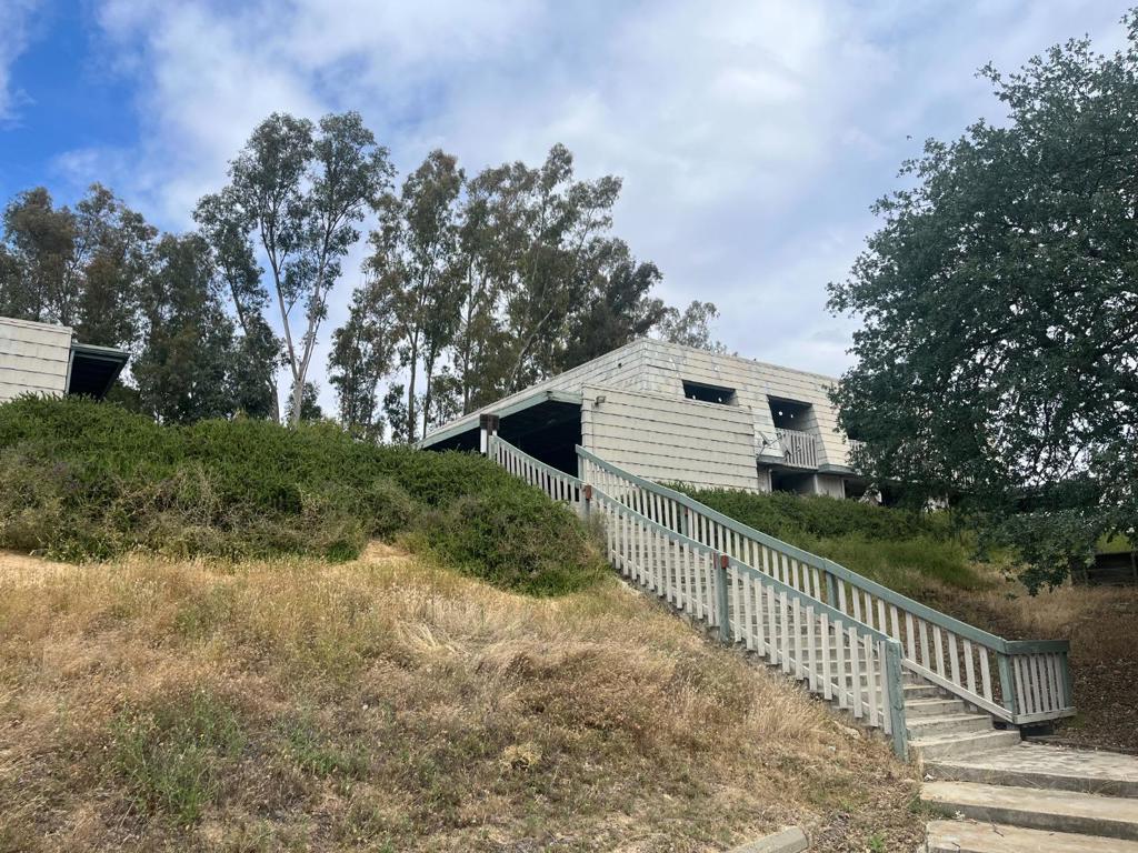 3334 Harbor Cir #B, Paso Robles, CA 93446