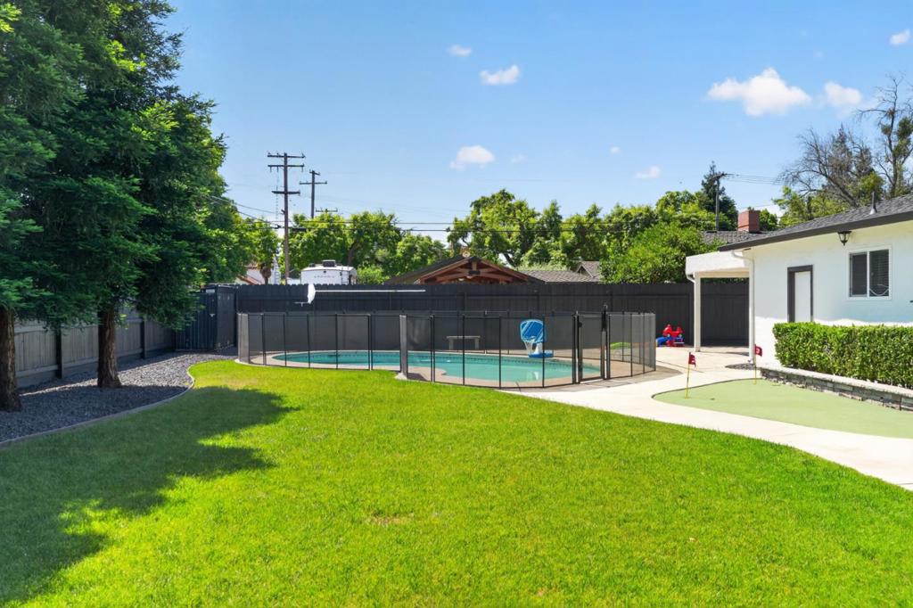 1212 Sycamore Ave, Modesto, CA 95350