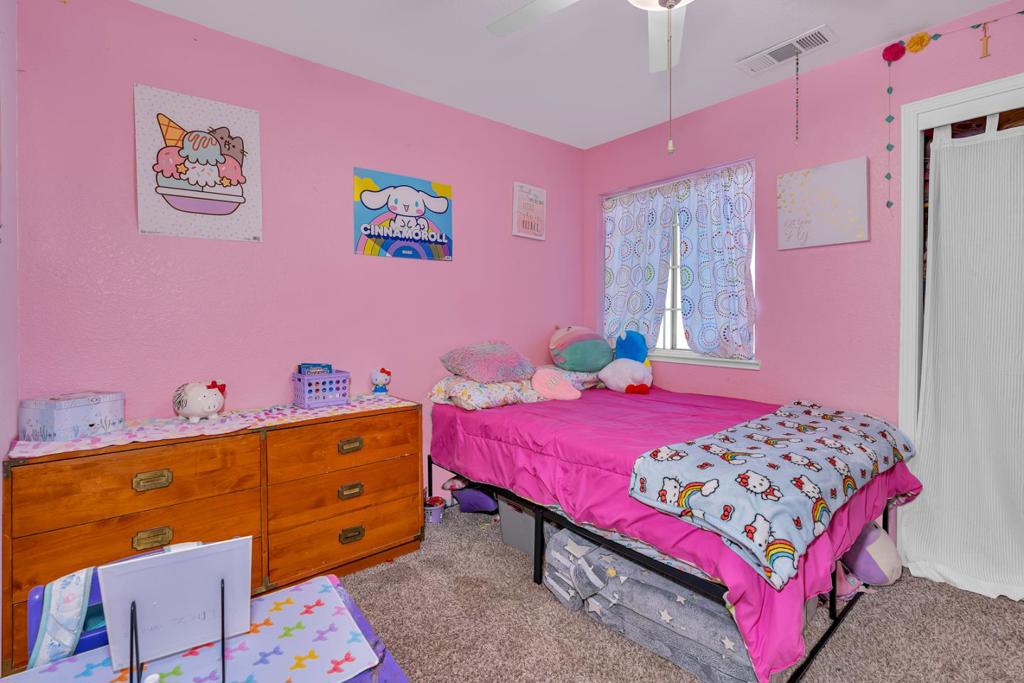 725 Mckinley St, Los Banos, CA 93635