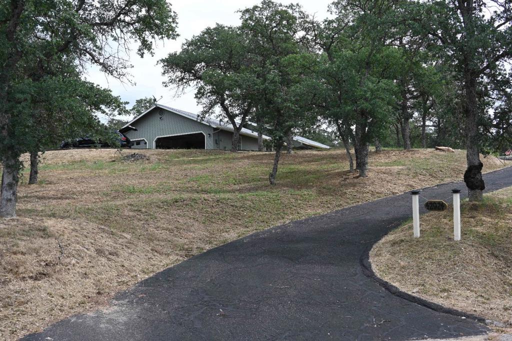 42924 Deep Forest Dr, Coarsegold, CA 93614