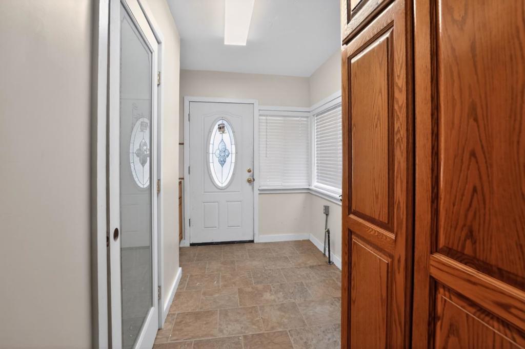 432 6th St, Gustine, CA 95322