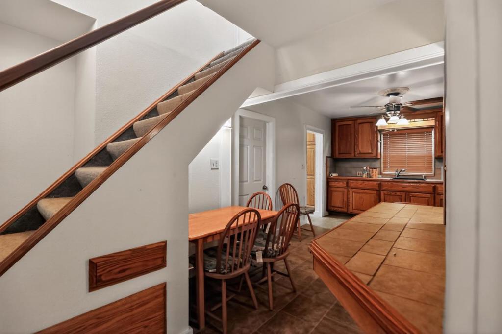 432 6th St, Gustine, CA 95322
