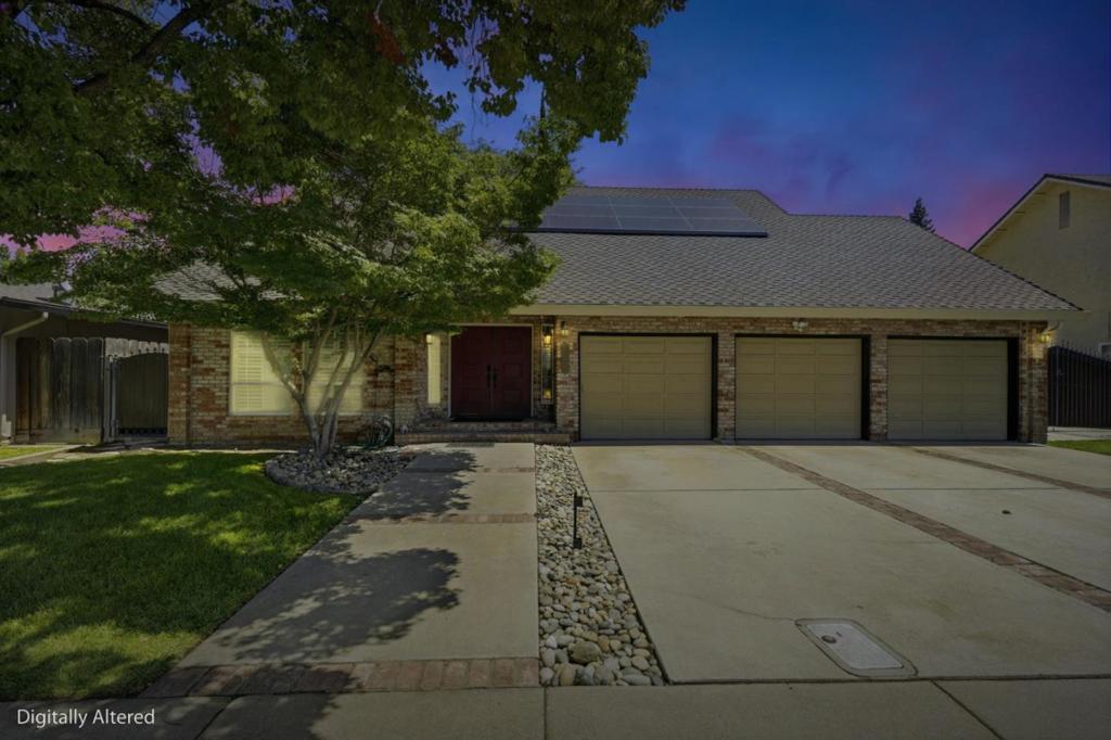 3712 Drakeshire Dr, Modesto, CA 95356