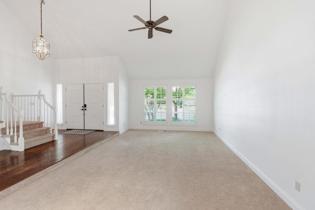 3712 Drakeshire Dr, Modesto, CA 95356