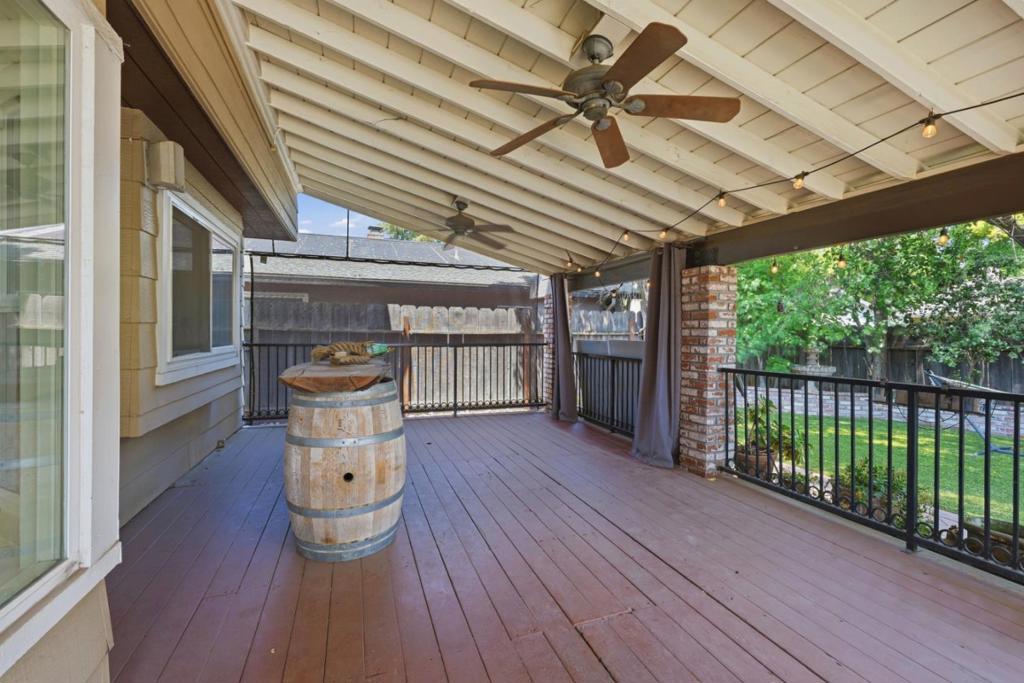 3712 Drakeshire Dr, Modesto, CA 95356