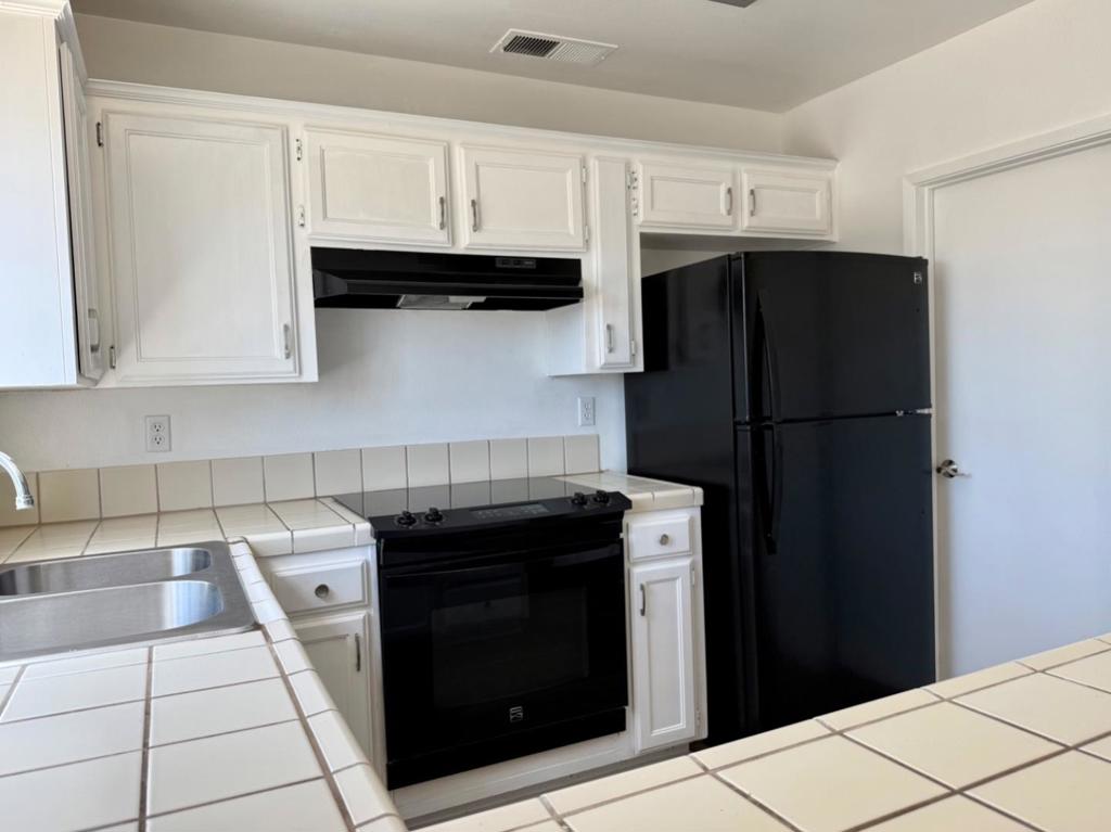 8665 N Cedar Ave #128, Fresno, CA 93720