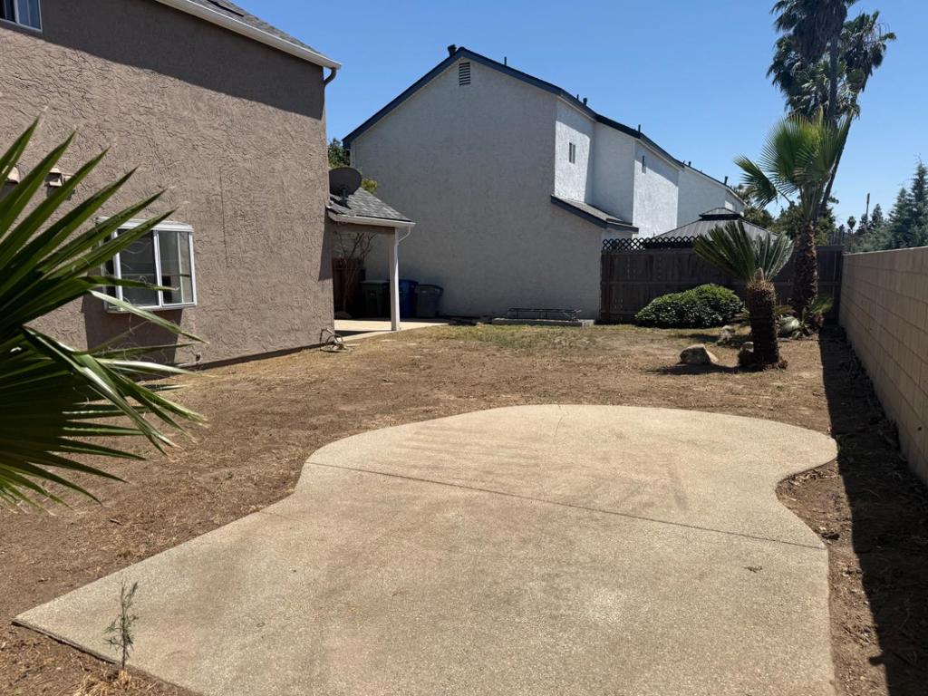 8665 N Cedar Ave #128, Fresno, CA 93720