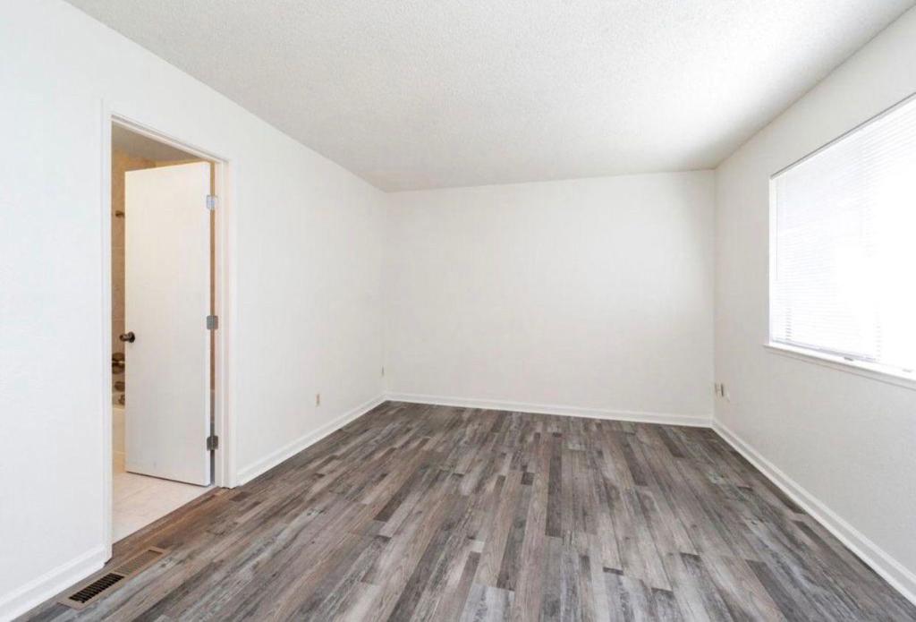 4747 N Woodrow Ave #122, Fresno, CA 93726