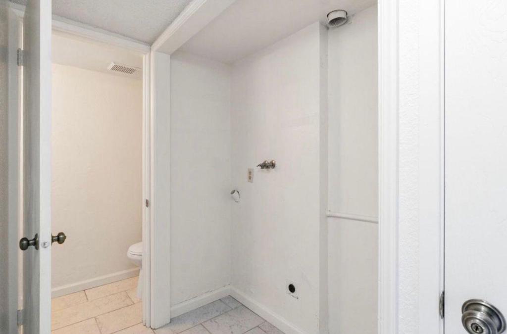 4747 N Woodrow Ave #122, Fresno, CA 93726