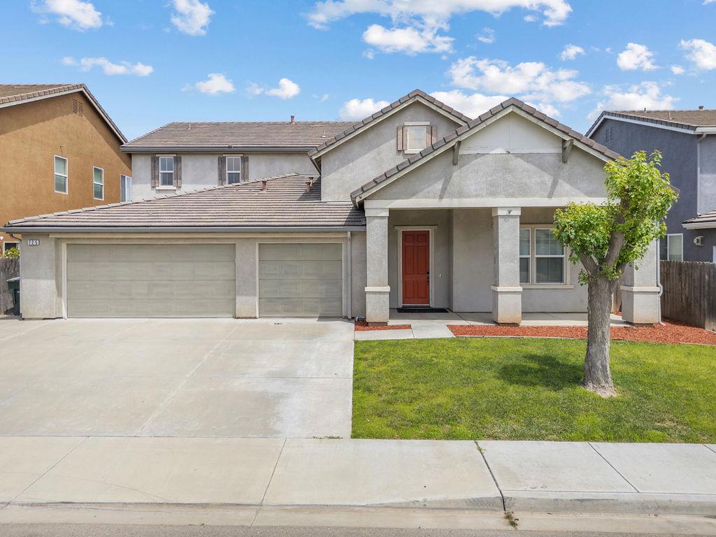 725 Oxalis Dr, Newman, CA 95360