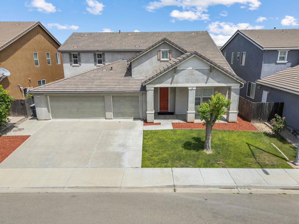 725 Oxalis Dr, Newman, CA 95360