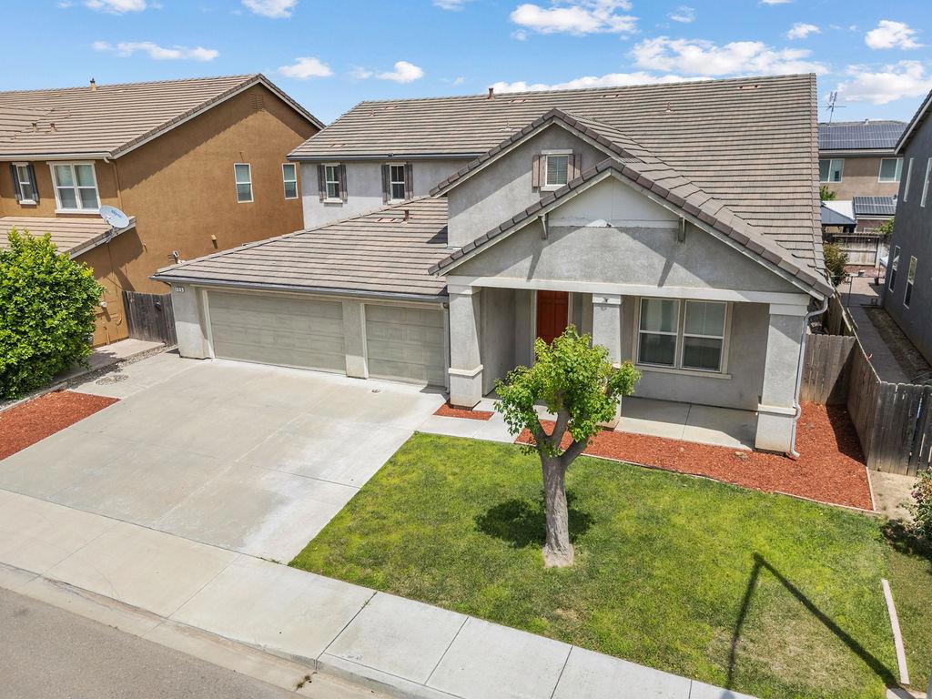 725 Oxalis Dr, Newman, CA 95360