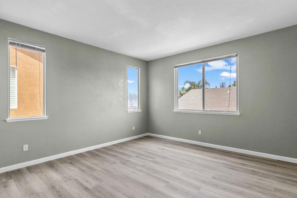 725 Oxalis Dr, Newman, CA 95360