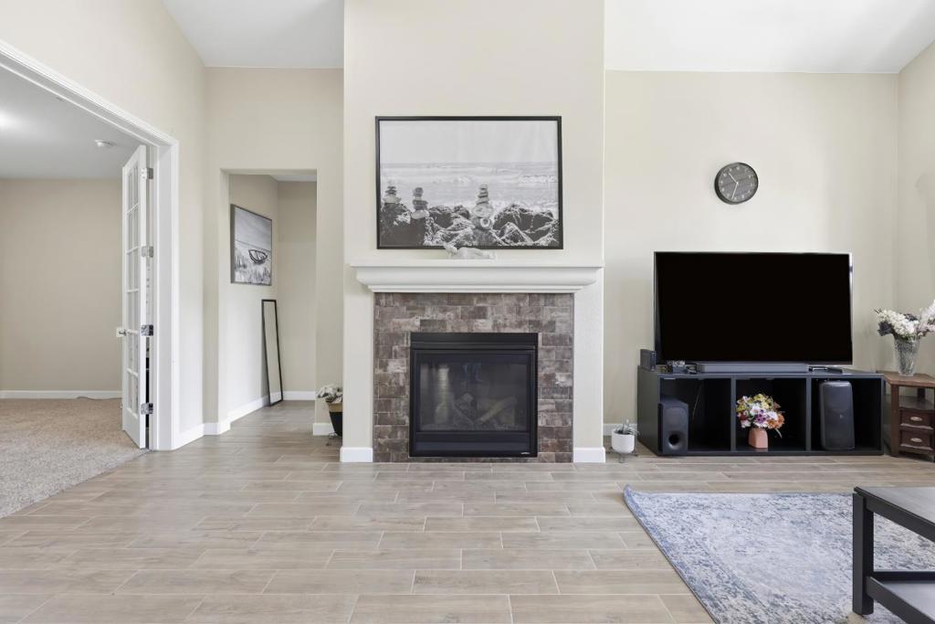 3482 Rapallo Way, Manteca, CA 95337